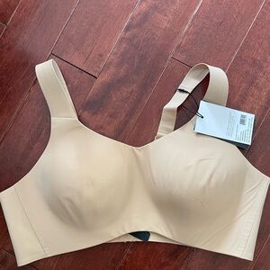 knix Smooth Nude Wireless Full-Coverage Bra